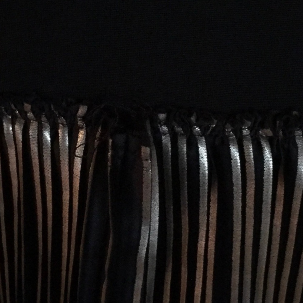 Foil pleated midi - Picture 4 of 8